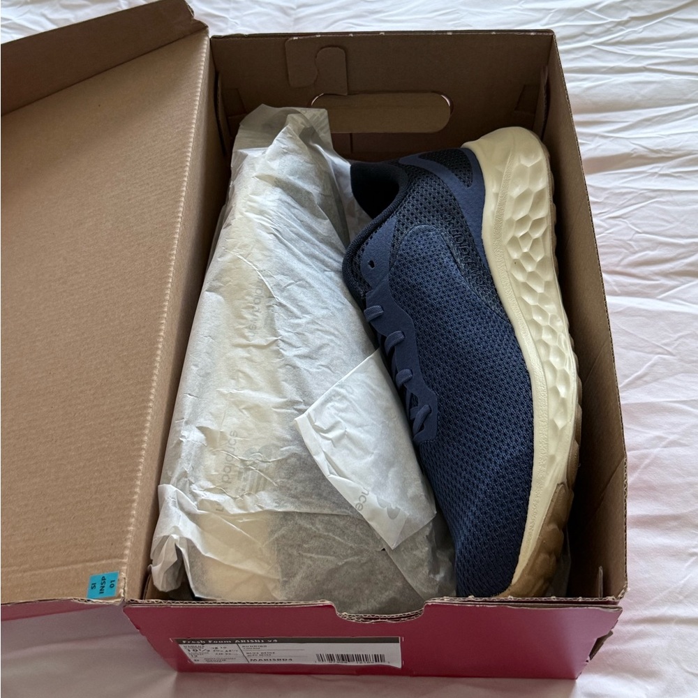 New Balance ARISHI v4 Sneakers - Picture 6 of 8